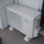 エアコンからポンポン音がするのを止める方法
