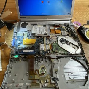 液晶が点かなくなったPanasonic CF-SX2を修理してみた